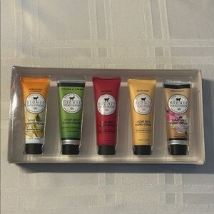 Dionis Goat Milk Hand Cream Set - Multicolor